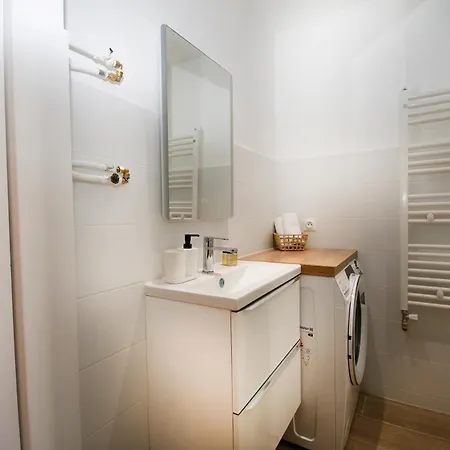 Apartment Cocoon Standing Presta