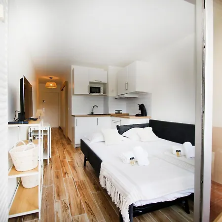 Apartment Cocoon Standing Presta